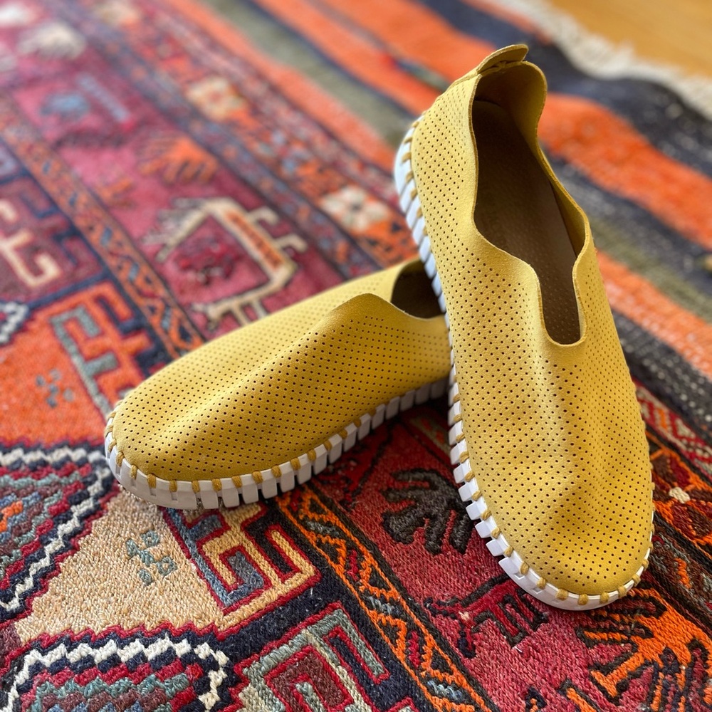 Ilse Jacobsen Mustard Slip-On Shoes with White Sole